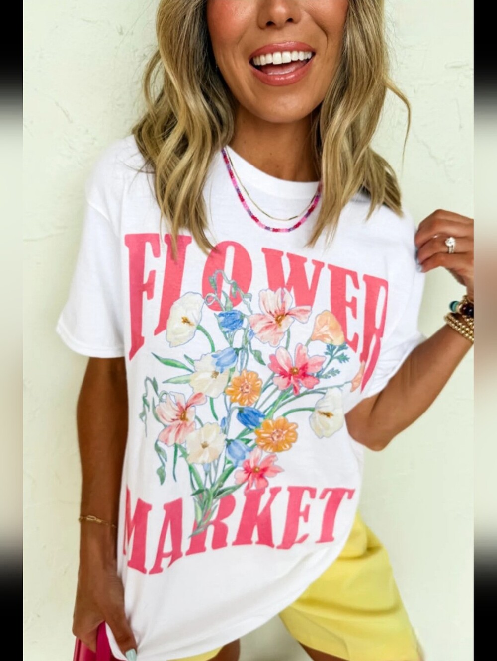 💐EUC Purchased 4rm @elizajoy17 "Flower💐Market Graphic T-Shirt" Off-White🤍 XL